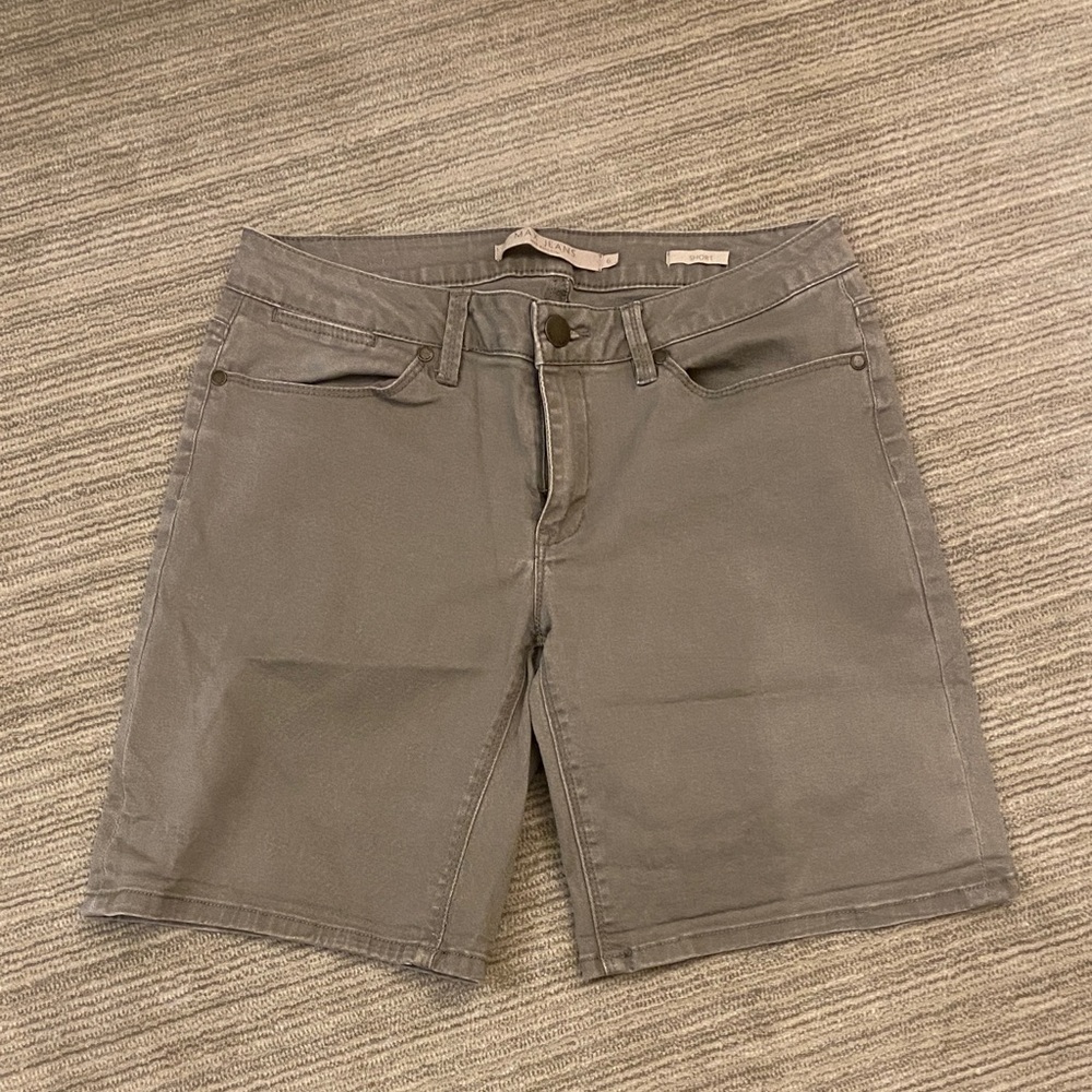 Max Mara women’s  Charcoal Flat Front Shorts